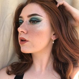 Meet your Posher, Maddie